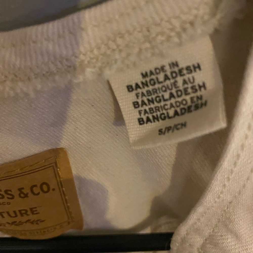 Levi's White Top